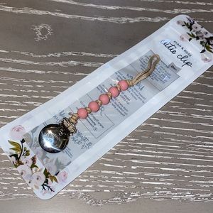 Ryan & Rose Cutie PAT cutie clip pacifier clip